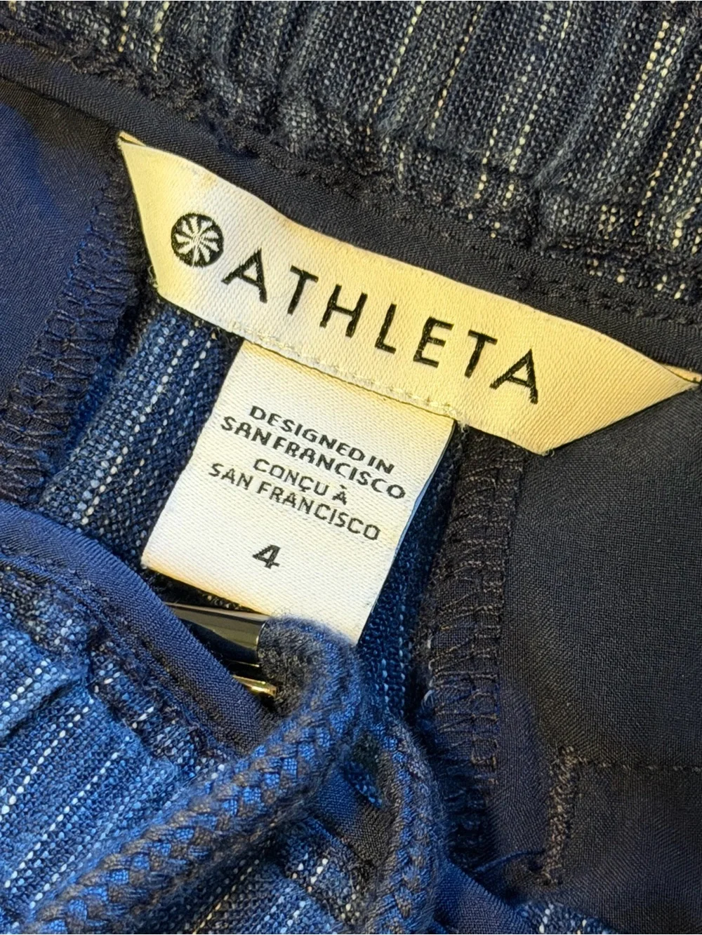 Athleta Cabo Linen Shorts (Blue, Size 4)
